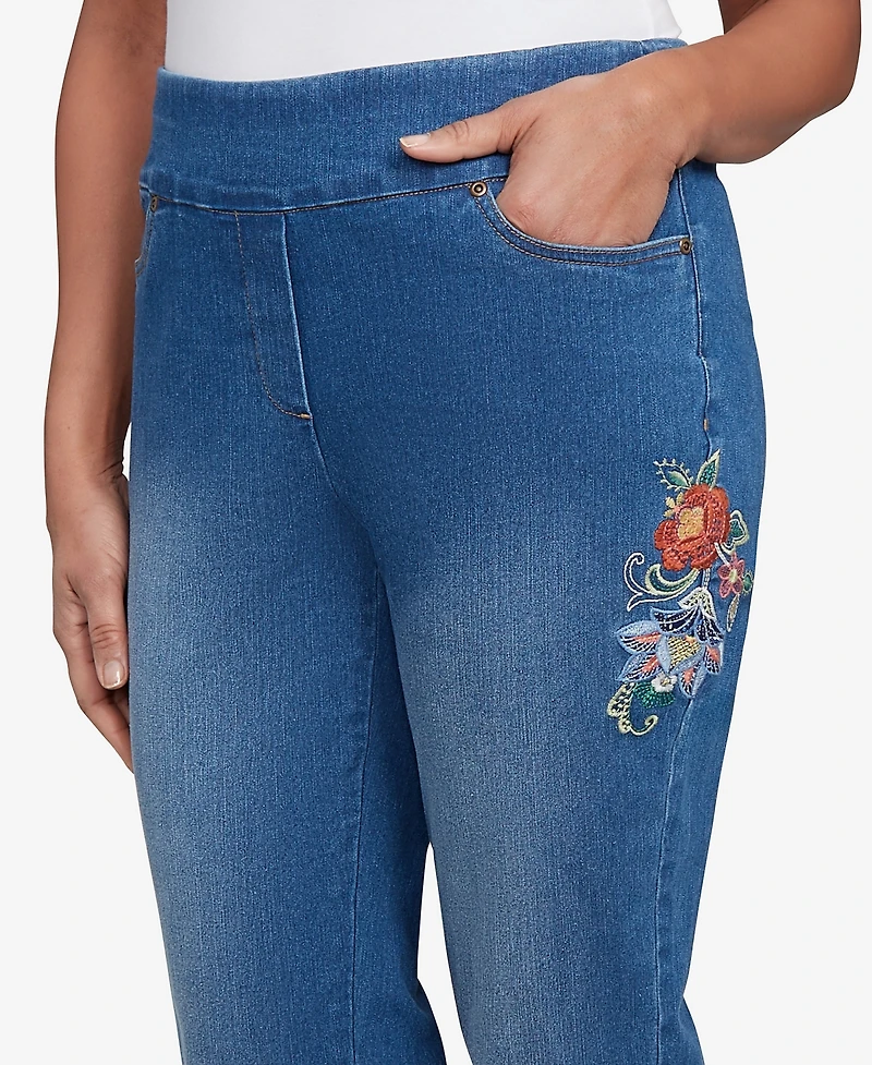 Alfred Dunner Petite El Paso Floral Vine Embroidered Denim Ankle Pants