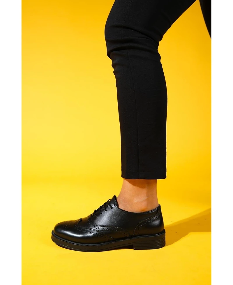 Avra Leather Oxford (Women)