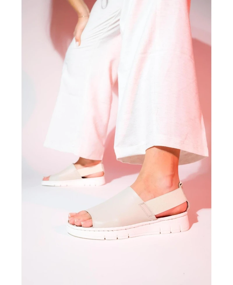Londoi Elastic Strap Leather Sandal (Women)