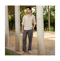 Campus Sutra Men's Charcoal Black Straight Pleated Trousers