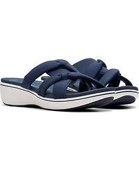Clarks Cloudsteppers Women's Breeze Rae Cam Slip-On Flat Sandals