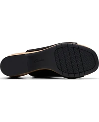 Clarks Collection Women's Nerisa Vine Wedge Sandals