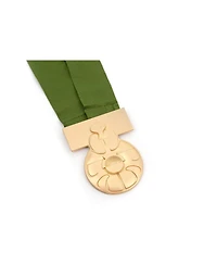 Star Wars: A New Hope Medal of Yavin Gold-Plated 1:1 Scale Licensed Prop Replica - Authentic Medal of Bravery With Ribbon