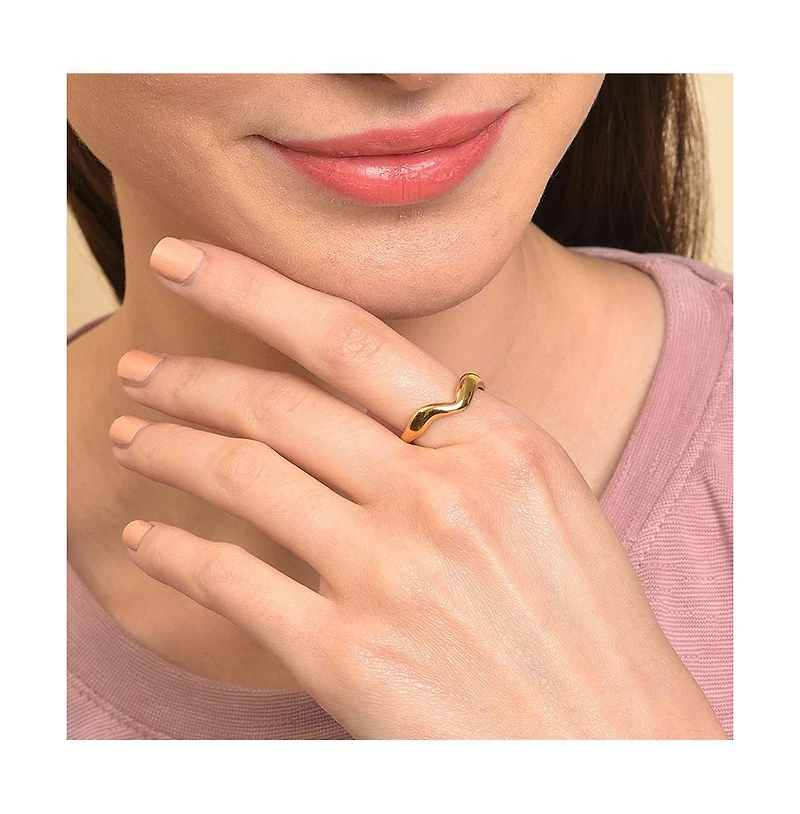 Sohi Swirl Finger Ring