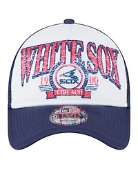 New Era Men's White Chicago White Sox Distressed 9FORTY A-Frame Adjustable Trucker Hat