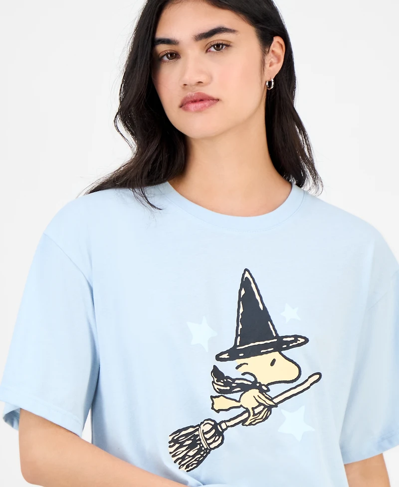 Love Tribe Juniors' Witchy Woodstock T-Shirt