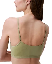 Calvin Klein Women's Form To Body Lightly Lined Bralette QF7554