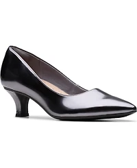 Clarks Collection Women's Kepley Vine Dress Pumps