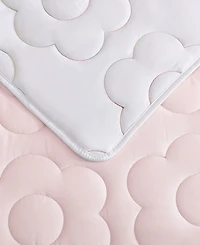 Betsey Johnson Rainbow Stitch Reversible -Pc. Quilt Set
