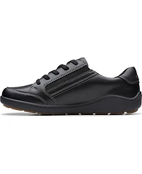 Clarks Women's Bryianne Bayla Round Toe Sneakers