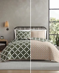 Eddie Bauer Diamond Floral Cotton Reversible 3-Pc. Quilt Set, King