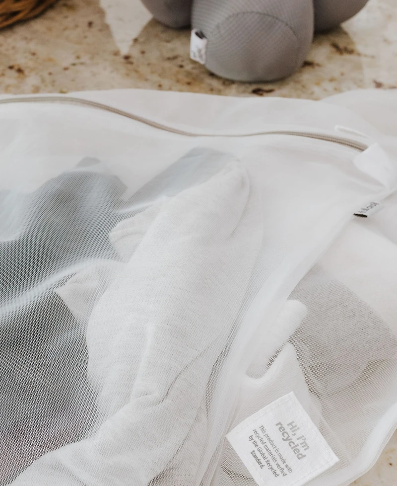 Full Circle Loads of Fun Mesh Laundry Bags, 4 Piece