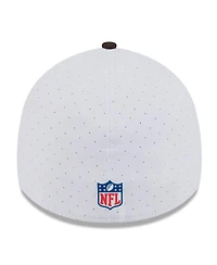 New Era Men's White/Brown Cleveland Browns 2025 Nfl Training Camp Throwback Logo 39THIRTY Flex Hat