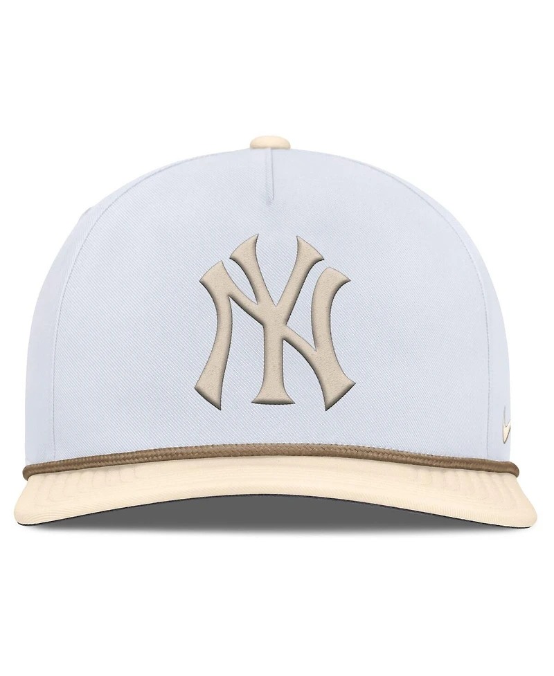 Nike Men's White/Cream New York Yankees Pro Performance Snapback Hat