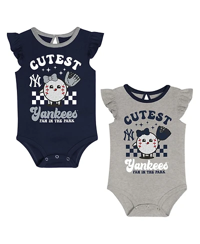 Outerstuff Newborn 2-Pack New York Yankees Cutie Ball Bodysuit Set