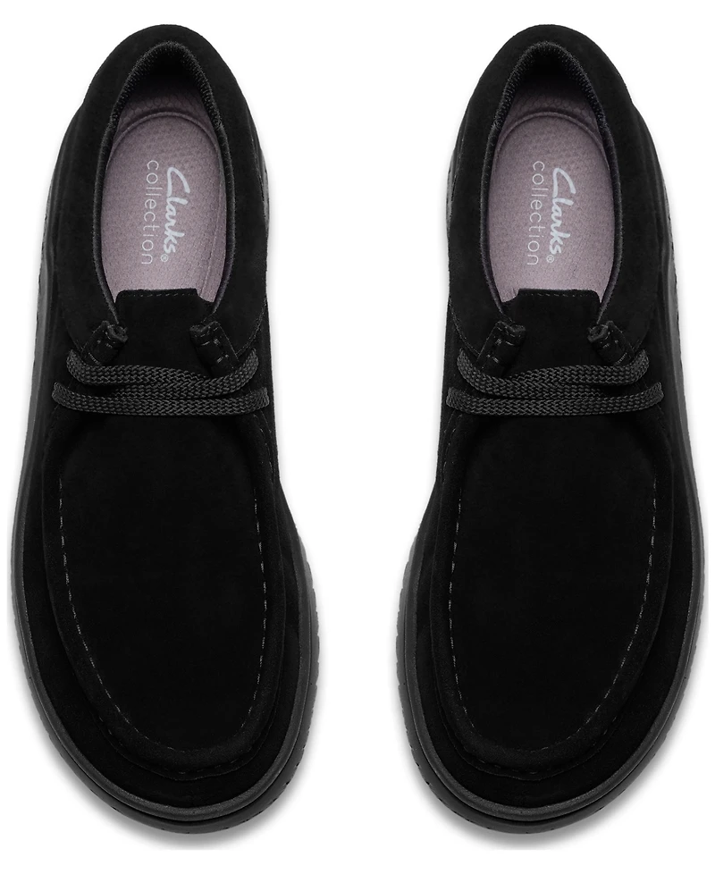 Clarks Men's RelaxLite Low Casual Slip On Sneakers