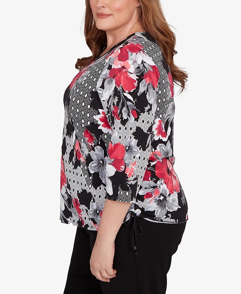 Alfred Dunner Plus Patchwork Diamond Floral Crew Neck Top