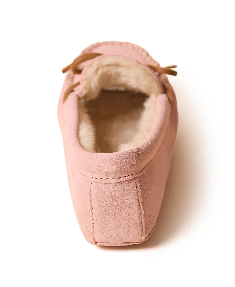 Minnetonka Women's Suede Pile Lined Softsole Slippers