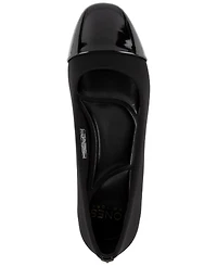 Jones New York Women's Junelle Cap Toe Wedge Flats