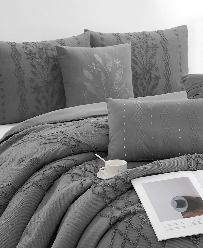 Stratford Park Lexia Leaves 7-Pc. Comforter Set