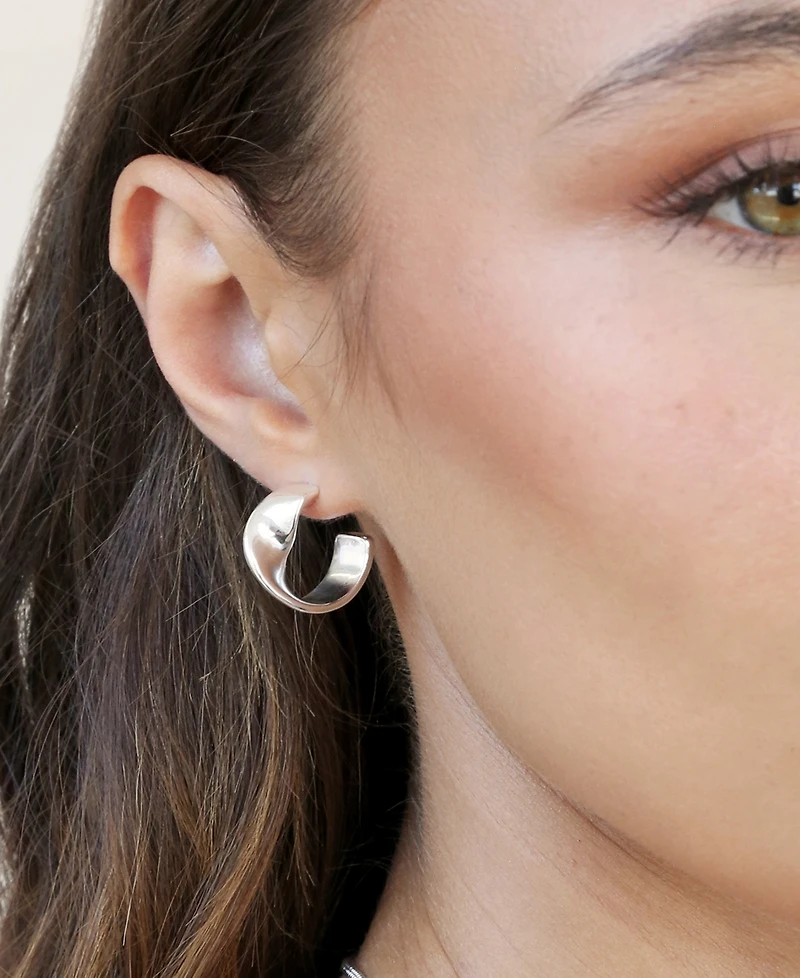 Ettika Heirloom Twist Small Hoops Earrings