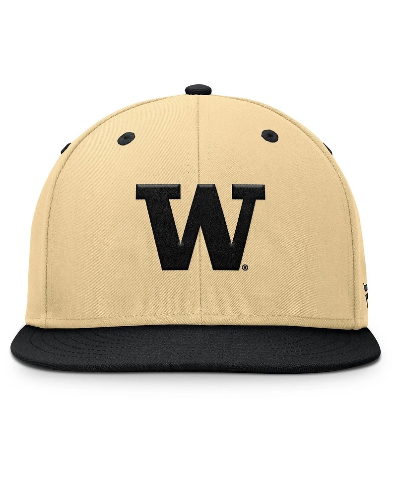 Fanatics Men's Gold/Black Washington Huskies Balance Fitted Hat