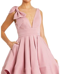 Mac Duggal Women's Crepe Sleeveless V Neck Mini Dress With Bow