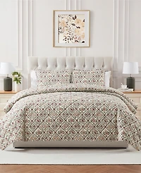 Seventh Studio Winter Diamond Holiday-Print Pinsonic Microfiber -Pc. Quilt Set
