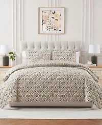 Seventh Studio Winter Diamond Holiday Print Pinsonic Microfiber Quilt Sets