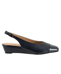 Trotters Dea Wedge Pump