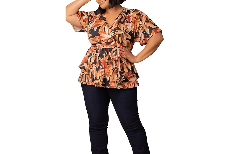 Kiyonna Plus Encore Short Sleeve Printed Top