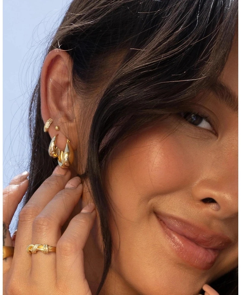 Zoe Lev Organic Dome Huggie Earrings