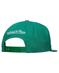 Mitchell & Ness Men's Kelly Green Boston Celtics Ascend Deadstock Snapback Hat