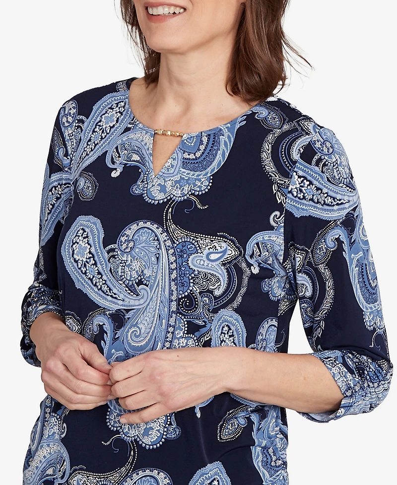 Alfred Dunner Women's Classic Puff Print Paisley Gold Foil Top
