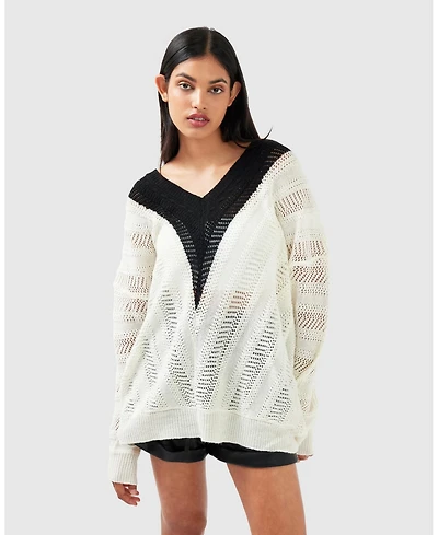 Belle & Bloom Women's This Moment Oversized V-Neck Knit