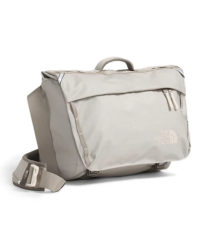 The North Face Men's Base Camp Voyager Messenger Bag