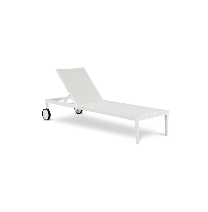 Meridian Furniture Nizuc White Mesh Water Resistant Fabric Outdoor Patio Chaise Lounge Chair
