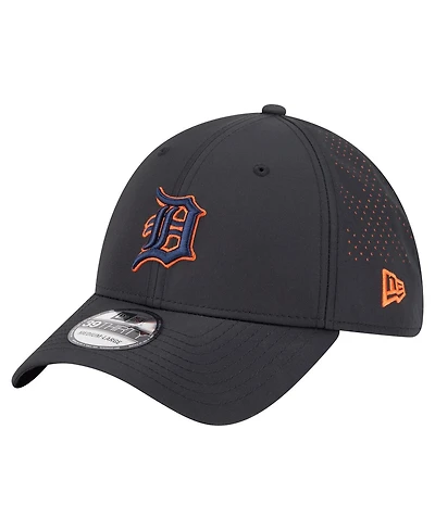 New Era Men's Black Detroit Tigers Night 39THIRTY Flex Hat