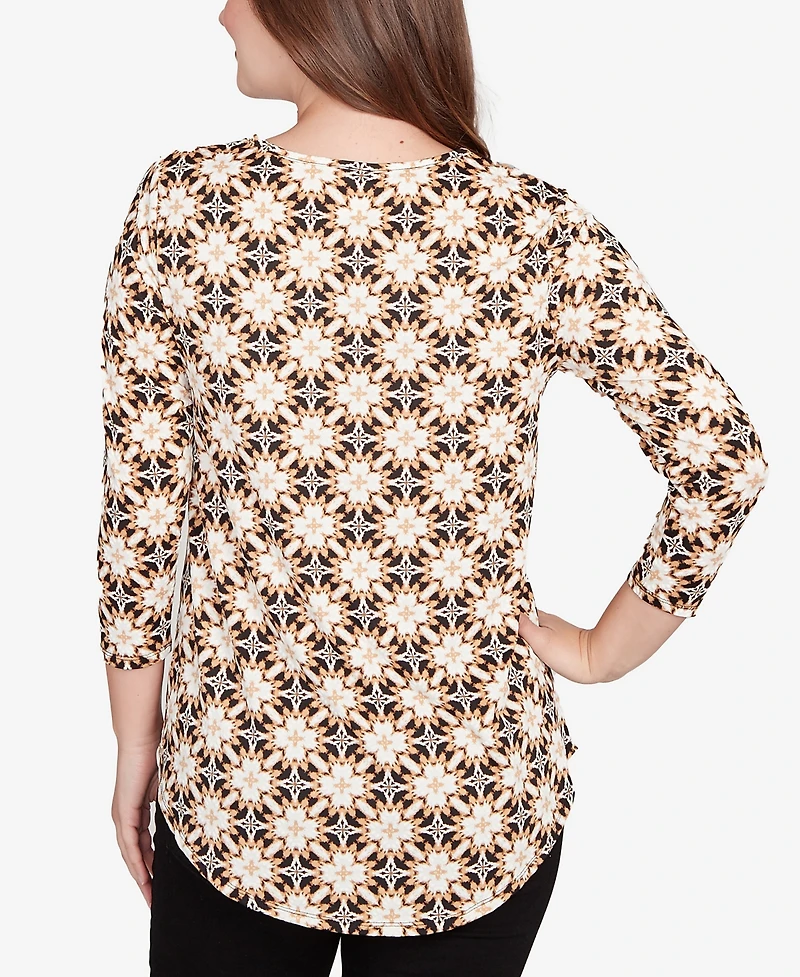 Ruby Rd. Petite Mesh Textured Geo Puff Print Top