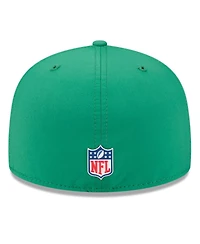 New Era Men's Kelly Green Philadelphia Eagles 2025 Sideline Throwback 59FIFTY Fitted Hat