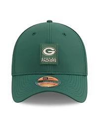 New Era Men's Green Bay Packers 2025 Sideline 39THIRTY Flex Hat