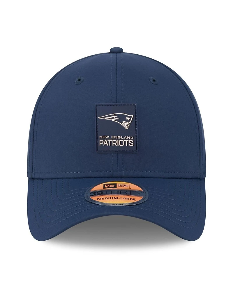 New Era Men's Navy England Patriots 2025 Sideline 39THIRTY Flex Hat