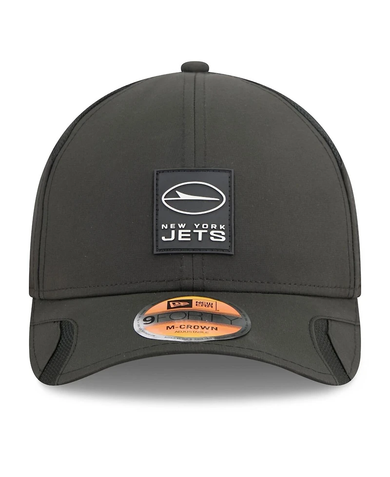 New Era Men's New York Jets 2025 Sideline M-crown 9FORTY Adjustable Hat