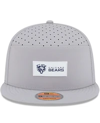 New Era Men's Gray Chicago Bears 2025 Sideline Split Panel 9FIFTY Snapback Hat