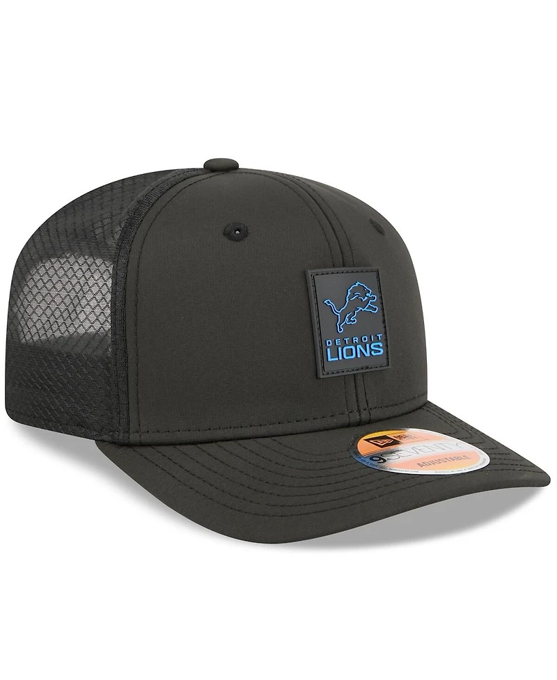 New Era Men's Detroit Lions 2025 Sideline 9SEVENTY Trucker Adjustable Hat