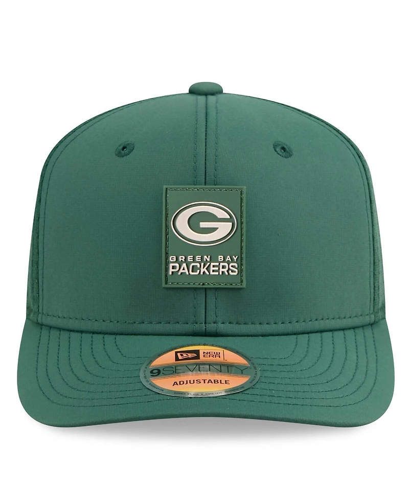 New Era Men's Green Green Bay Packers 2025 Sideline 9SEVENTY Trucker Adjustable Hat