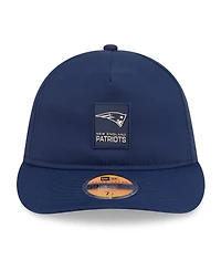 New Era Men's Navy England Patriots 2025 Sideline Retro Crown 59FIFTY Fitted Hat