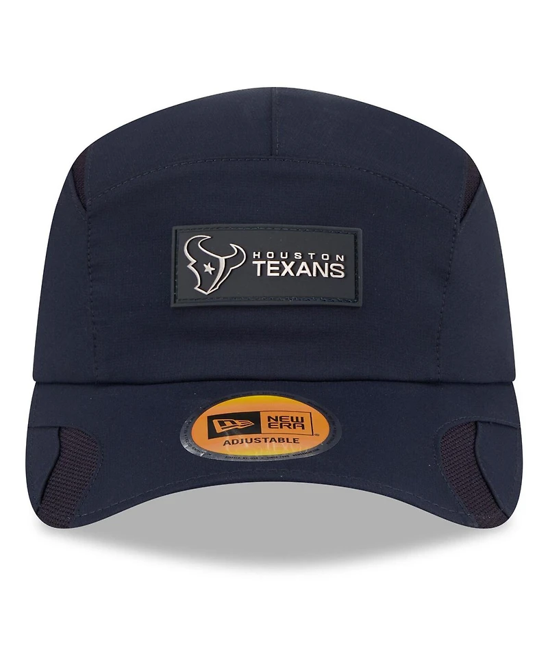 New Era Men's Navy Houston Texans 2025 Sideline Runner Adjustable Hat