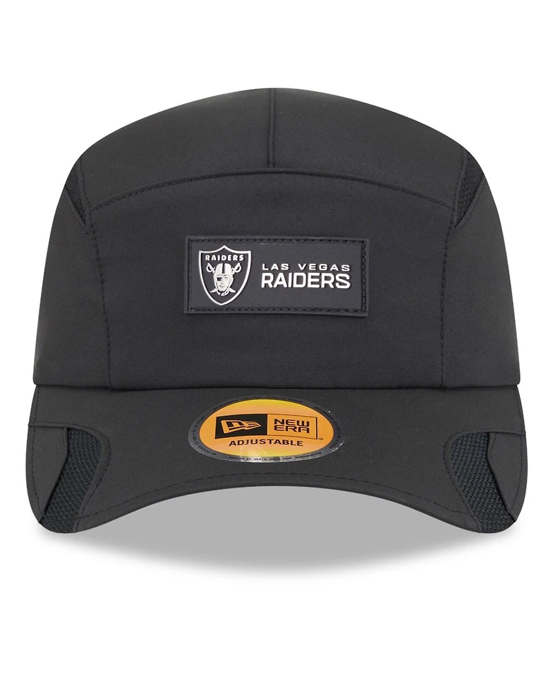 New Era Men's Black Las Vegas Raiders 2025 Sideline Runner Adjustable Hat