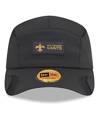 New Era Men's Black New Orleans Saints 2025 Sideline Runner Adjustable Hat
